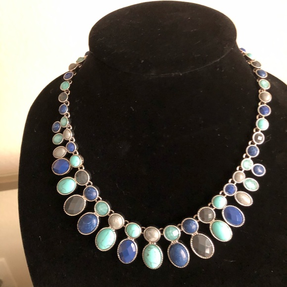Vintage America Jewelry - Coastal Blue Statement Necklace. #J8